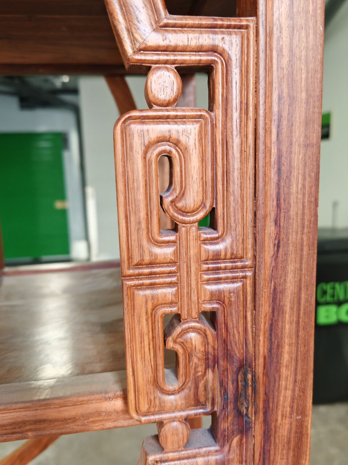 Bibliothèque chinoise Collectible Décorative en bois exotique