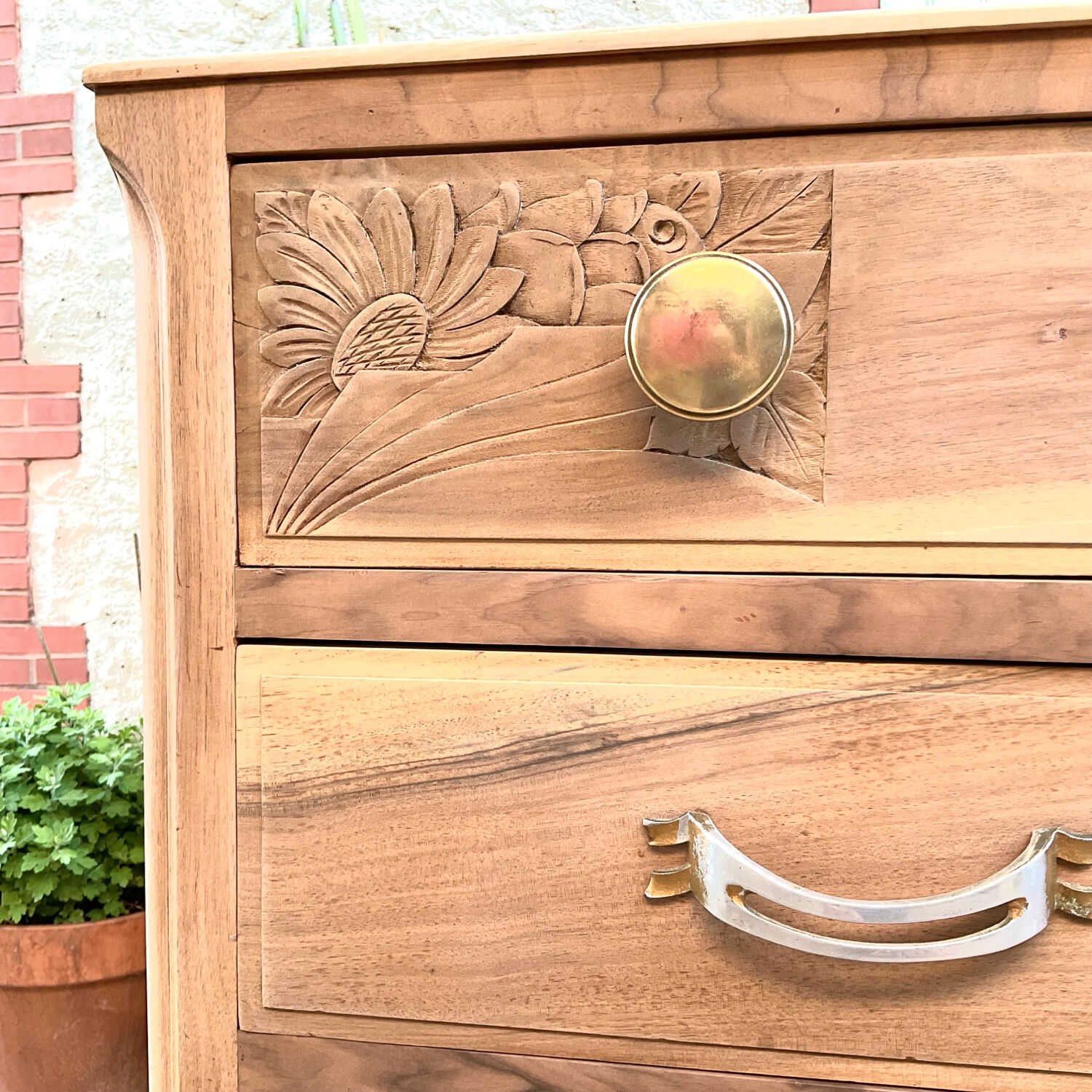 Art Deco walnut chest of drawers