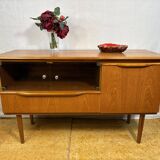 Mid-Century Retro Vintage Teak TV Unit / Media Cabinet by Sakol 1970  Compa