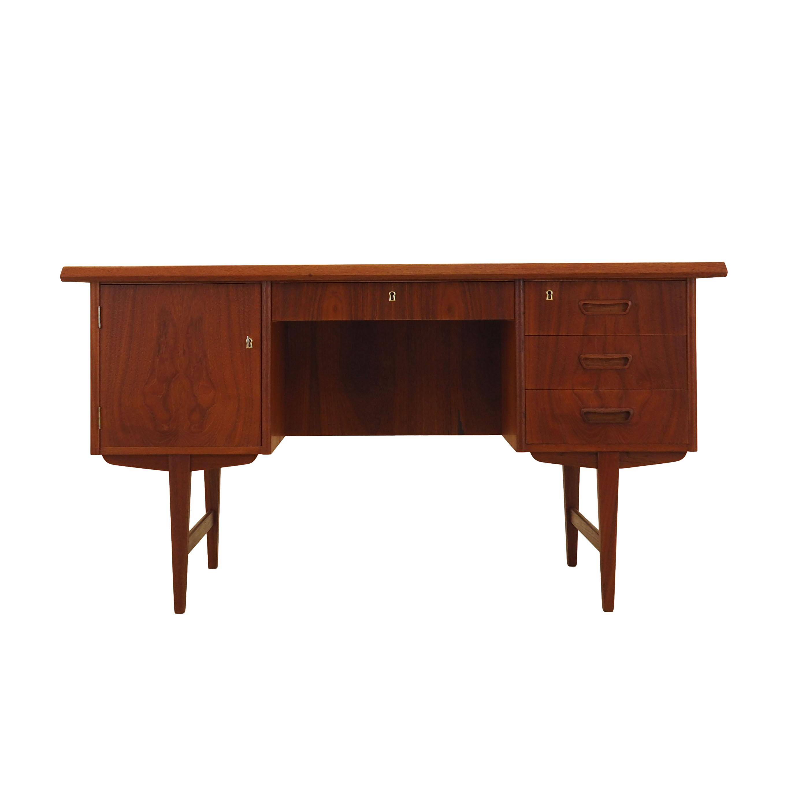 Teak desk, Danish design, 1970s, made in Denmark