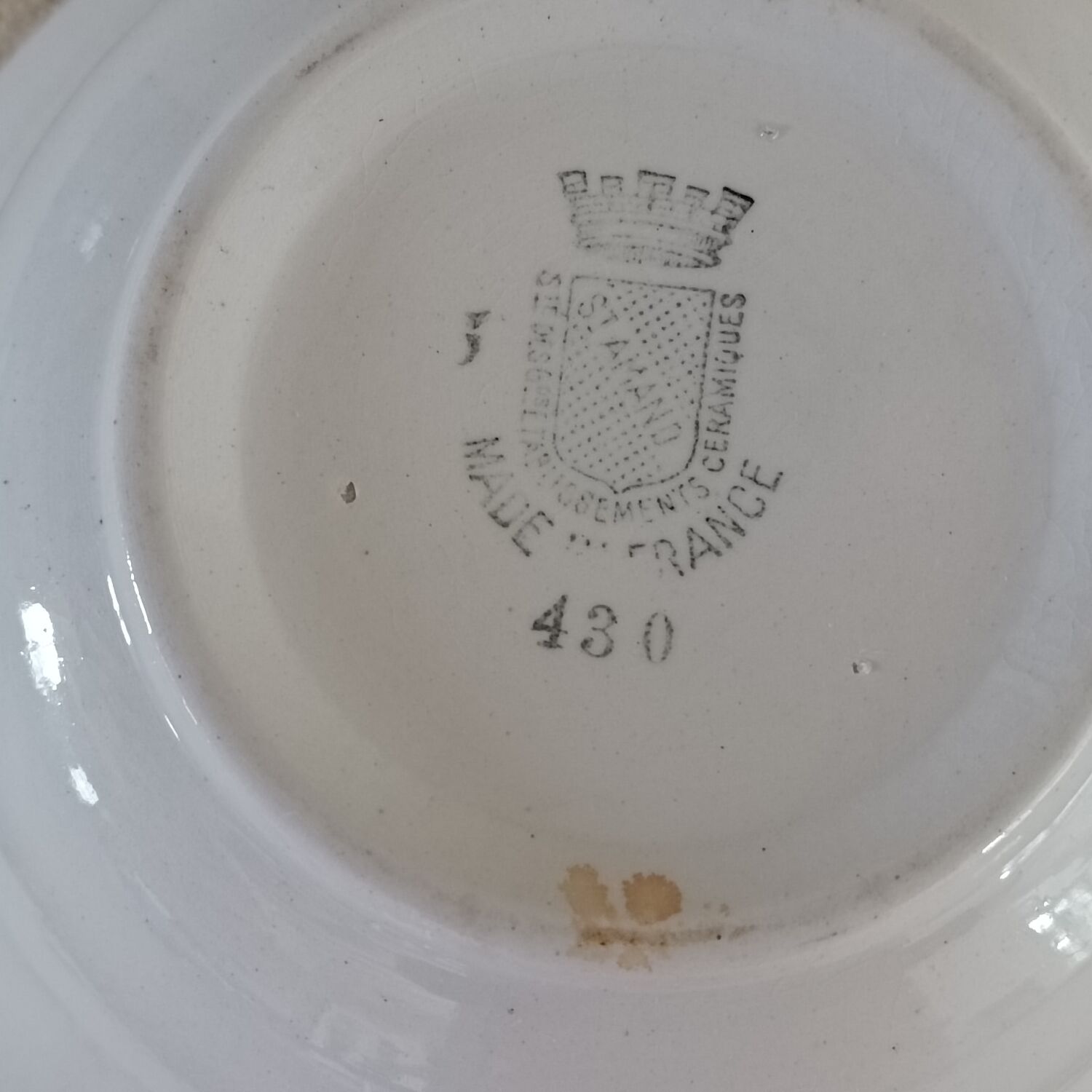 Iron earth soap bowl Saint Amand