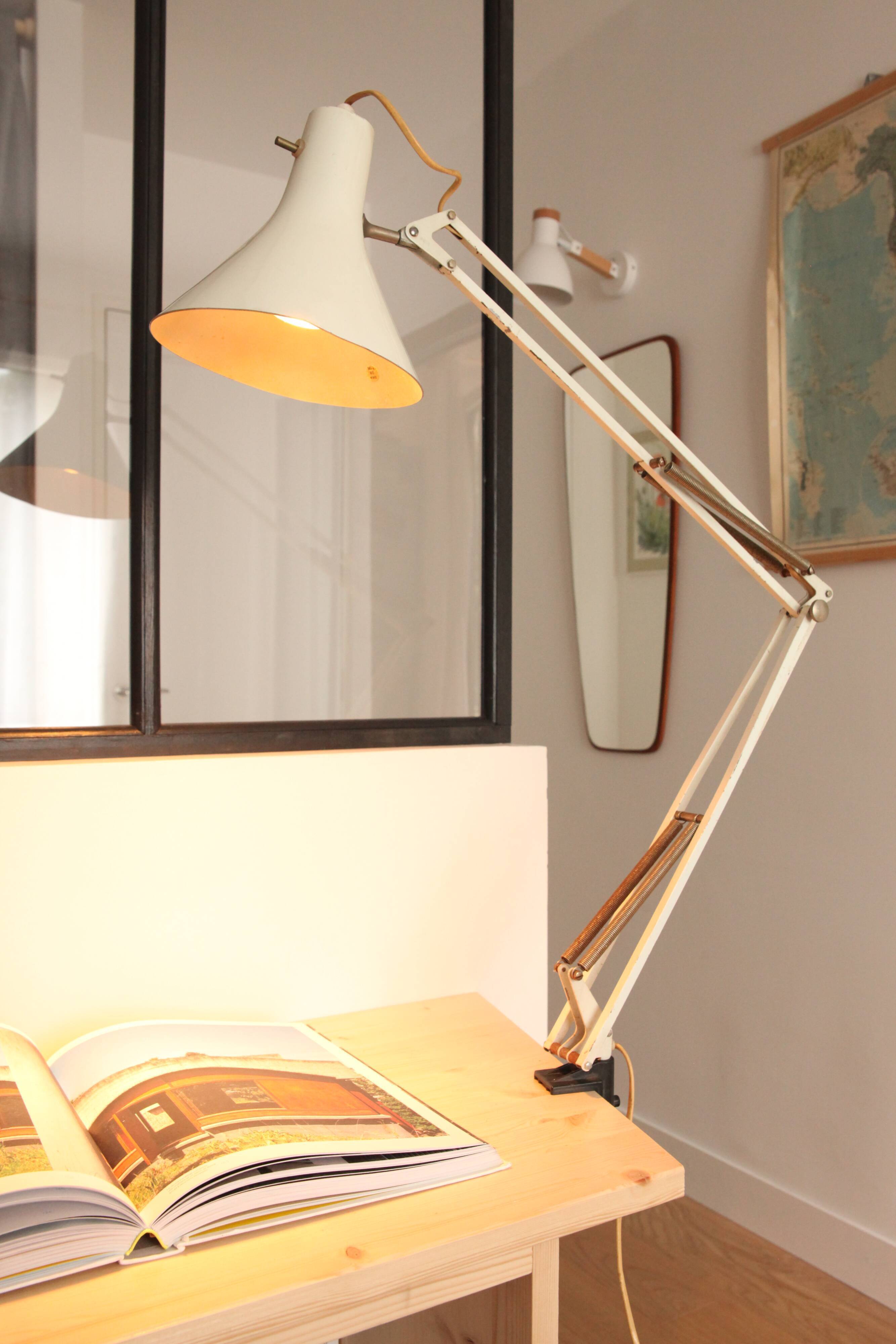 White architect lamp Luxo Lamp