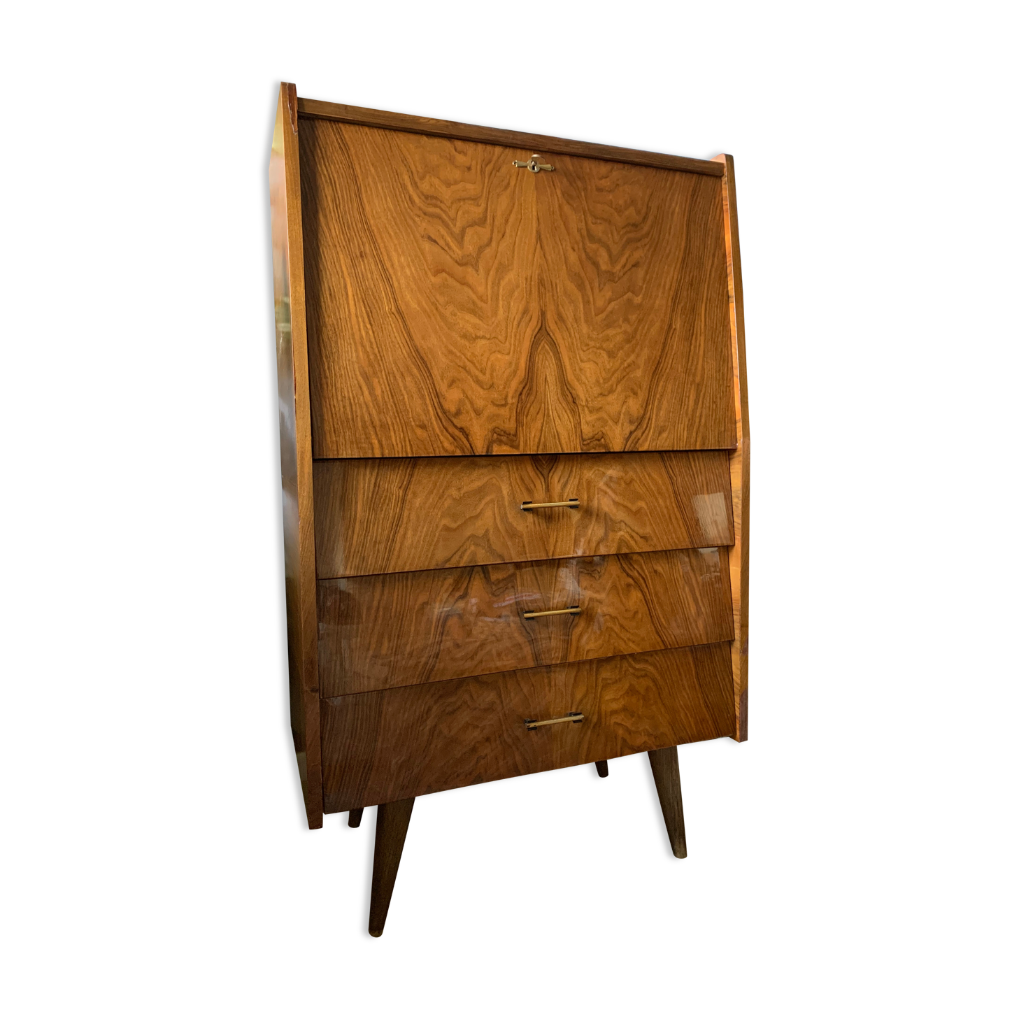 Secretary 70 feet compass