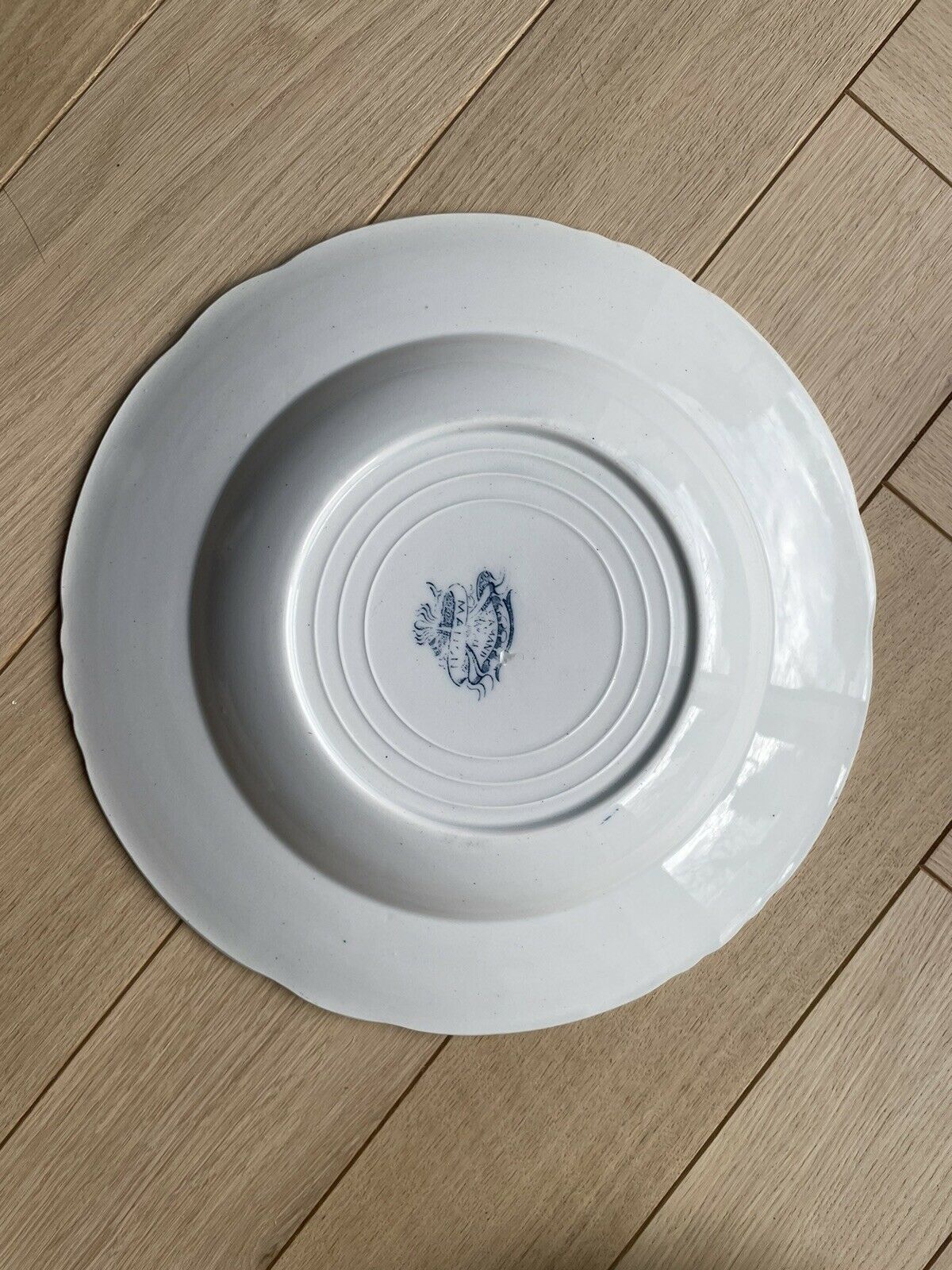 Plate hollow earth of iron Saint Amand model Manon art nouveau