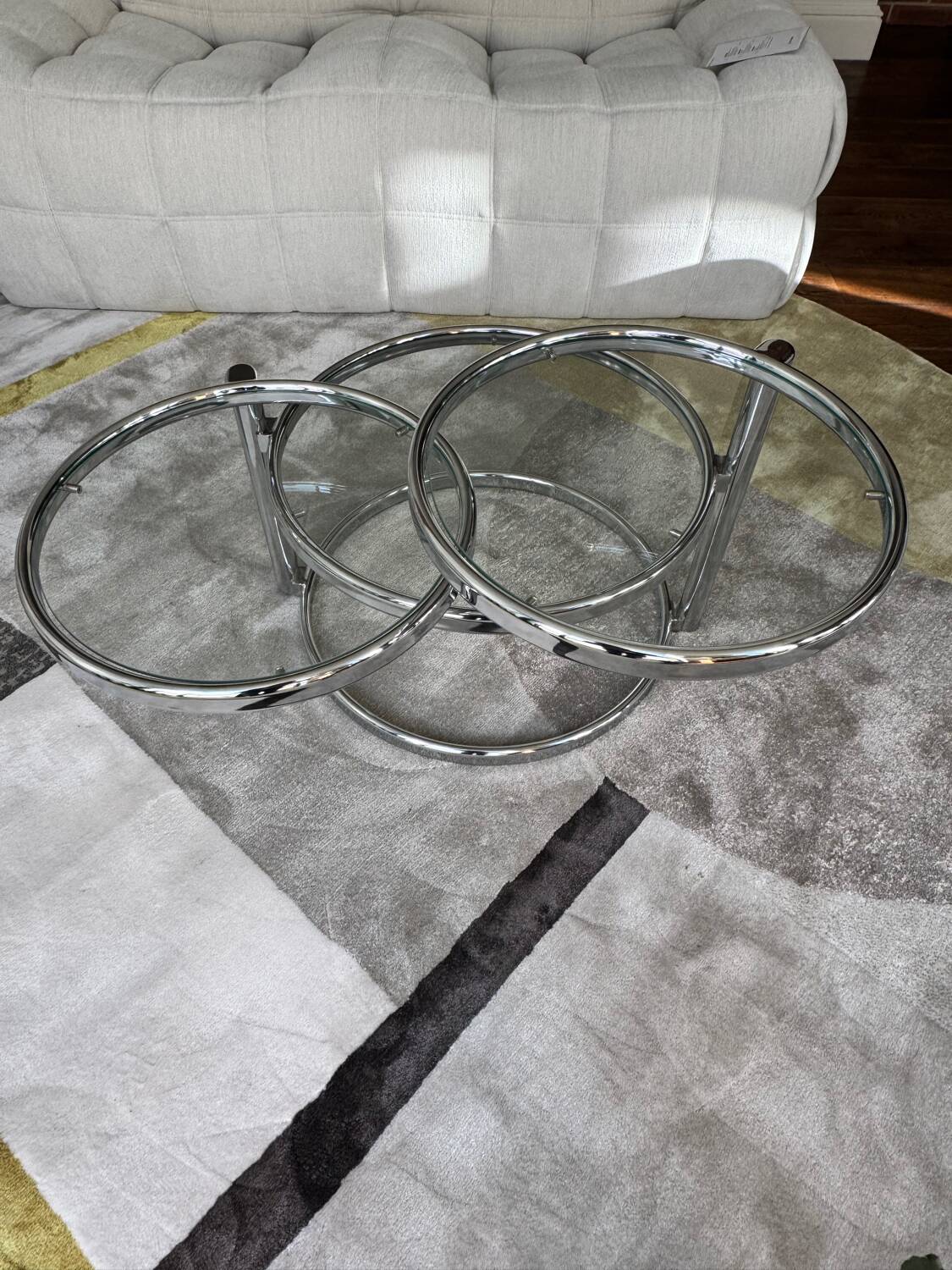 Space age coffee table Milo Baughman