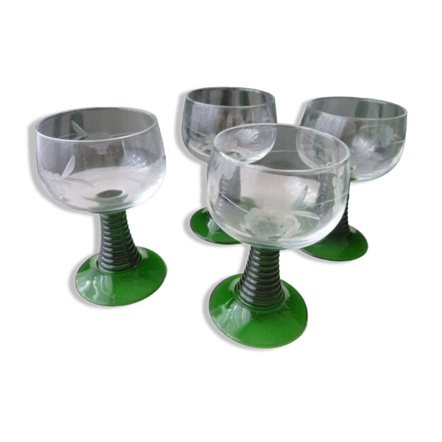 Set de 4 verres à vin d'Alsace Décor gravé Jambe balustre