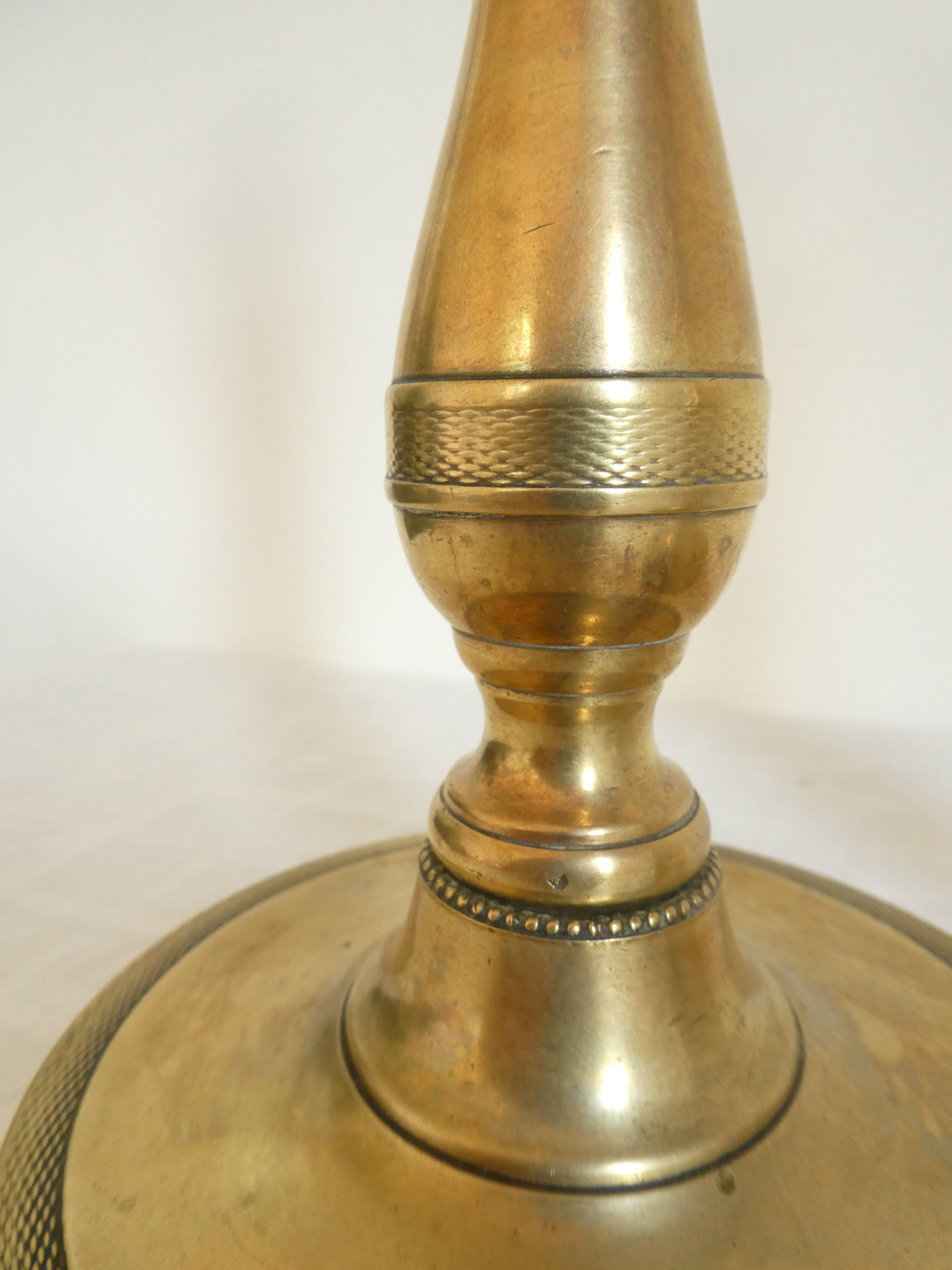 Pair of bronze candlesticks from the Restoration period, circa 1820