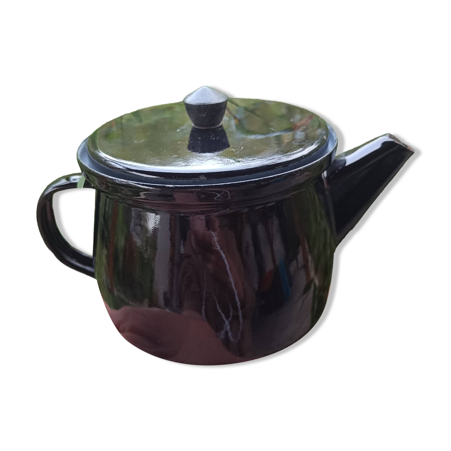 Enamelled tin teapot