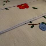 8 napkins embroidered flowers cotton mixed race 40 x 38