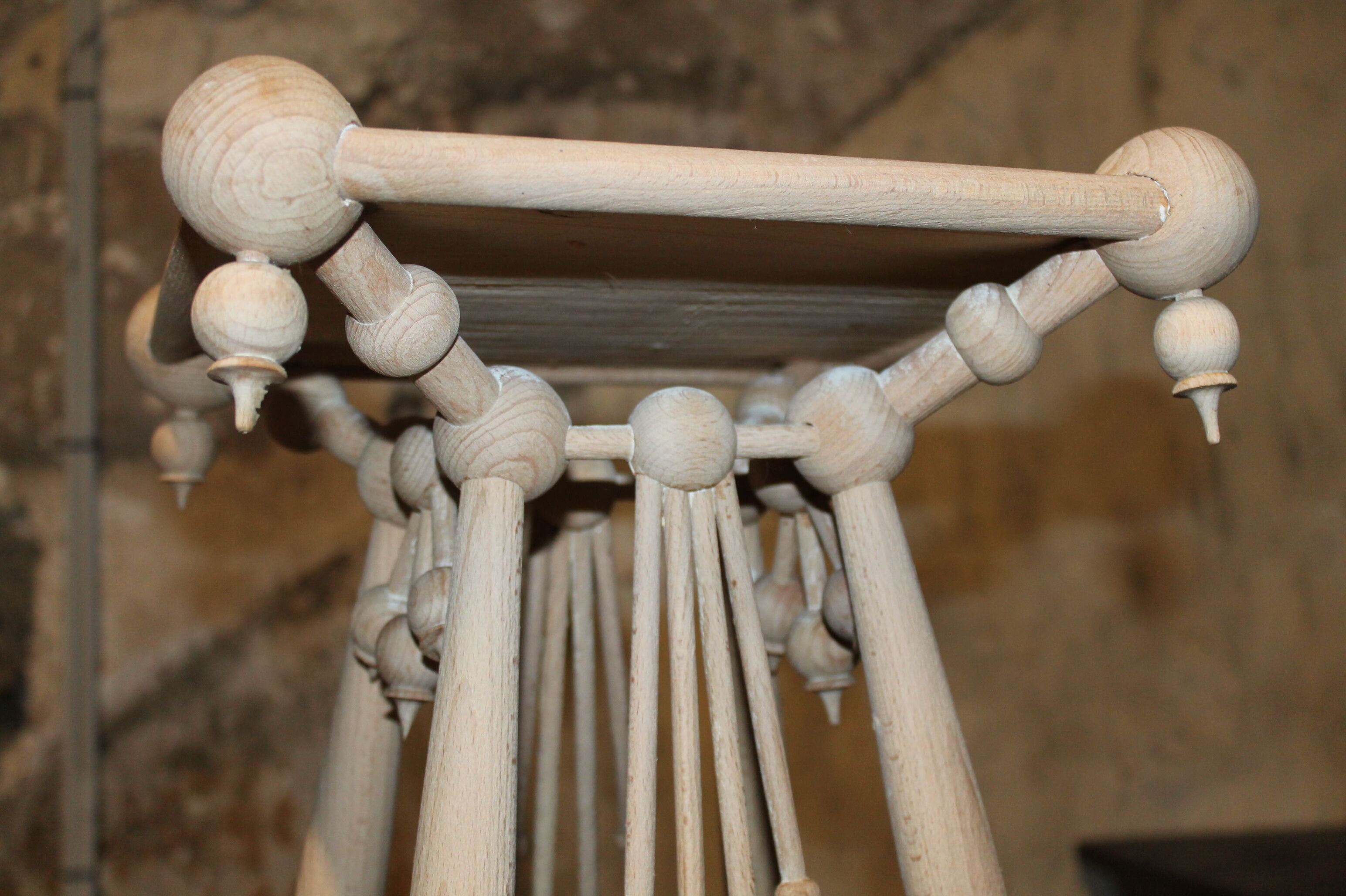 Sellette carries plant arts and crafts