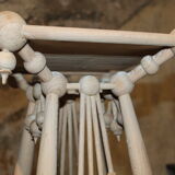 Sellette carries plant arts and crafts