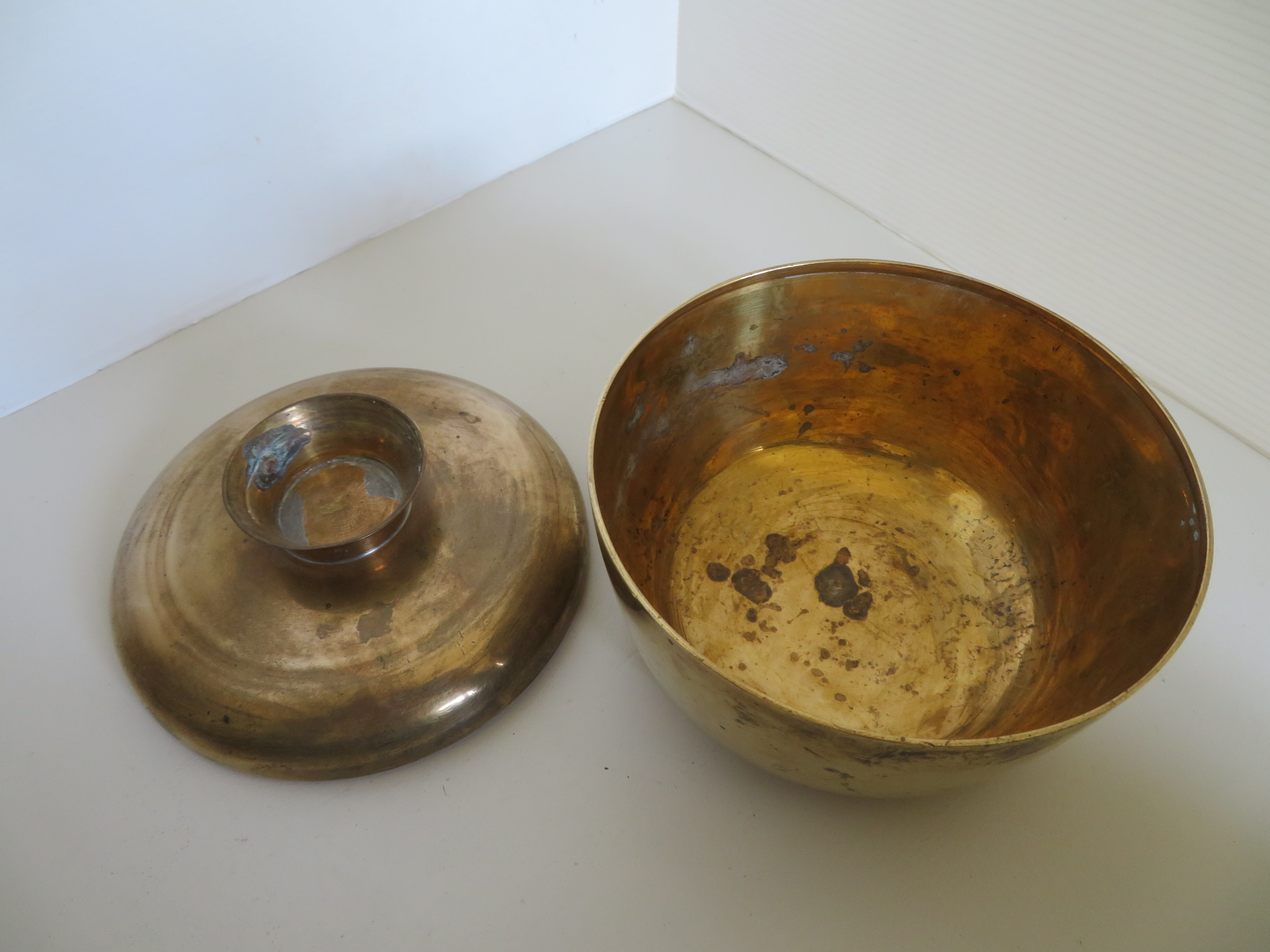 Set of 2 vintage brass boxes