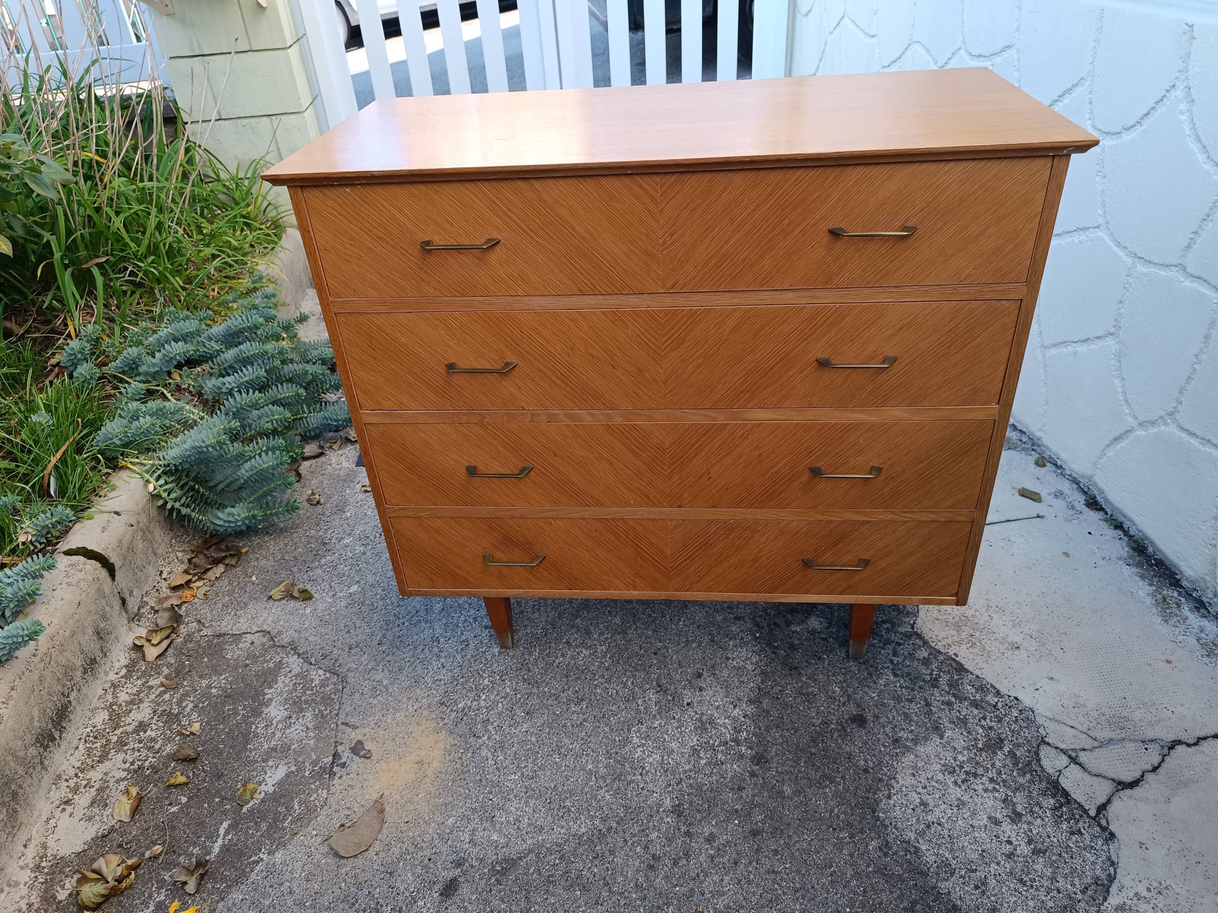 Vintage chest of drawers