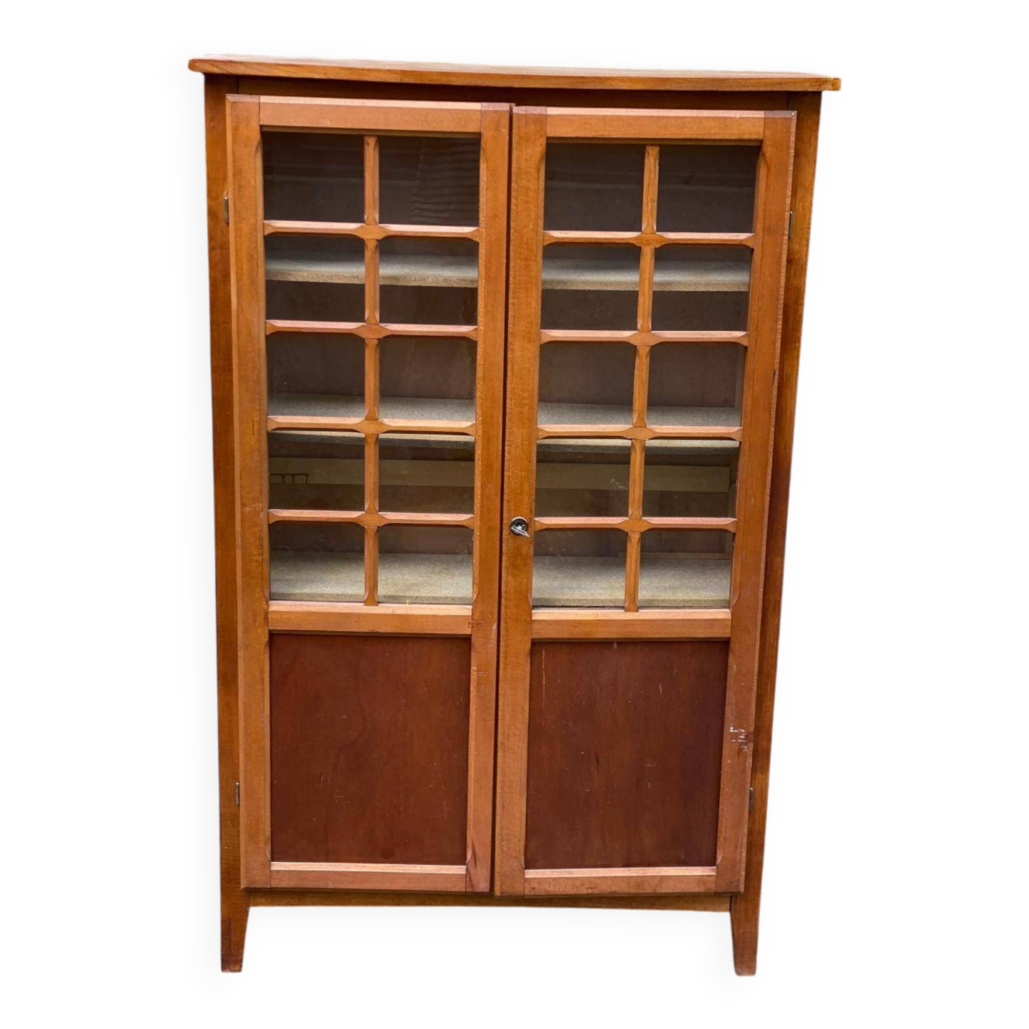 Vitrine parisienne en bois des années 50