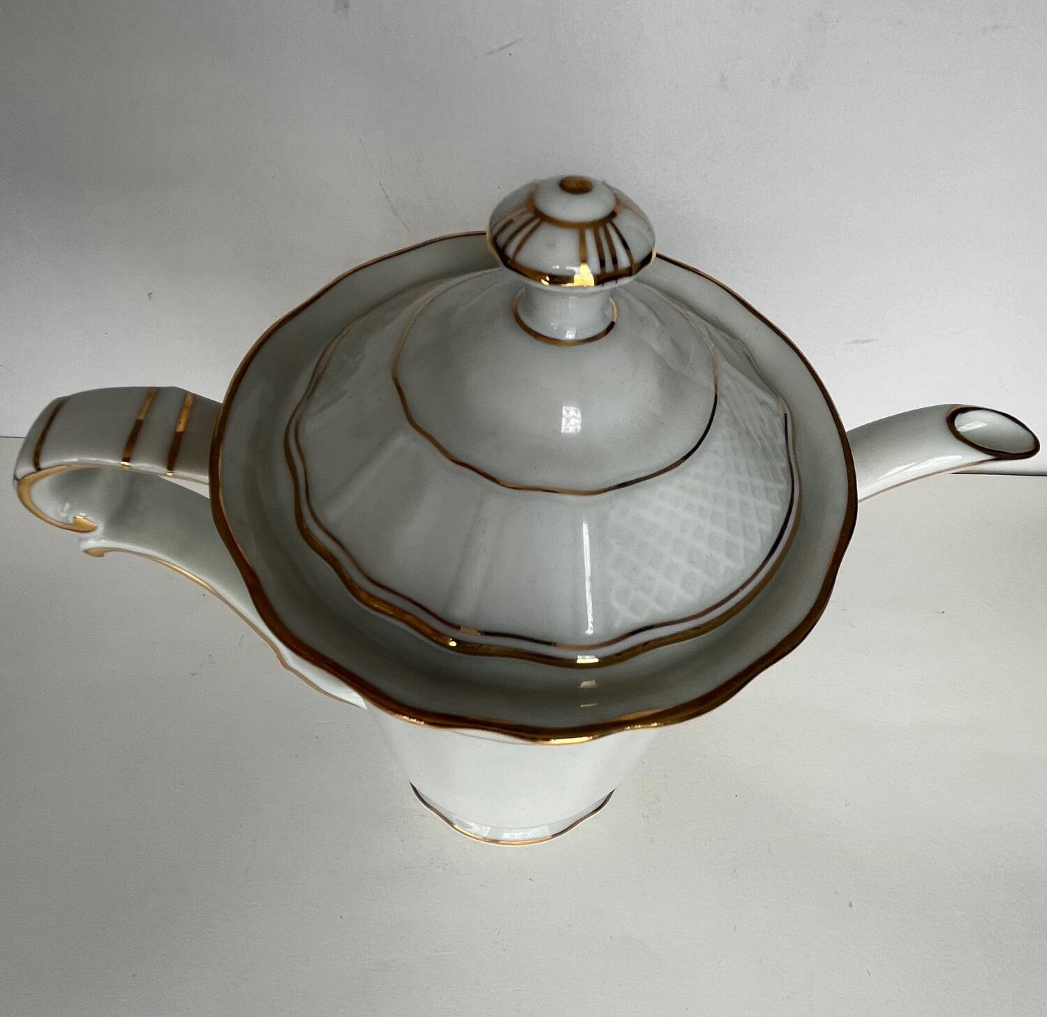 Cafetière en porcelaine blanche de Limoges
