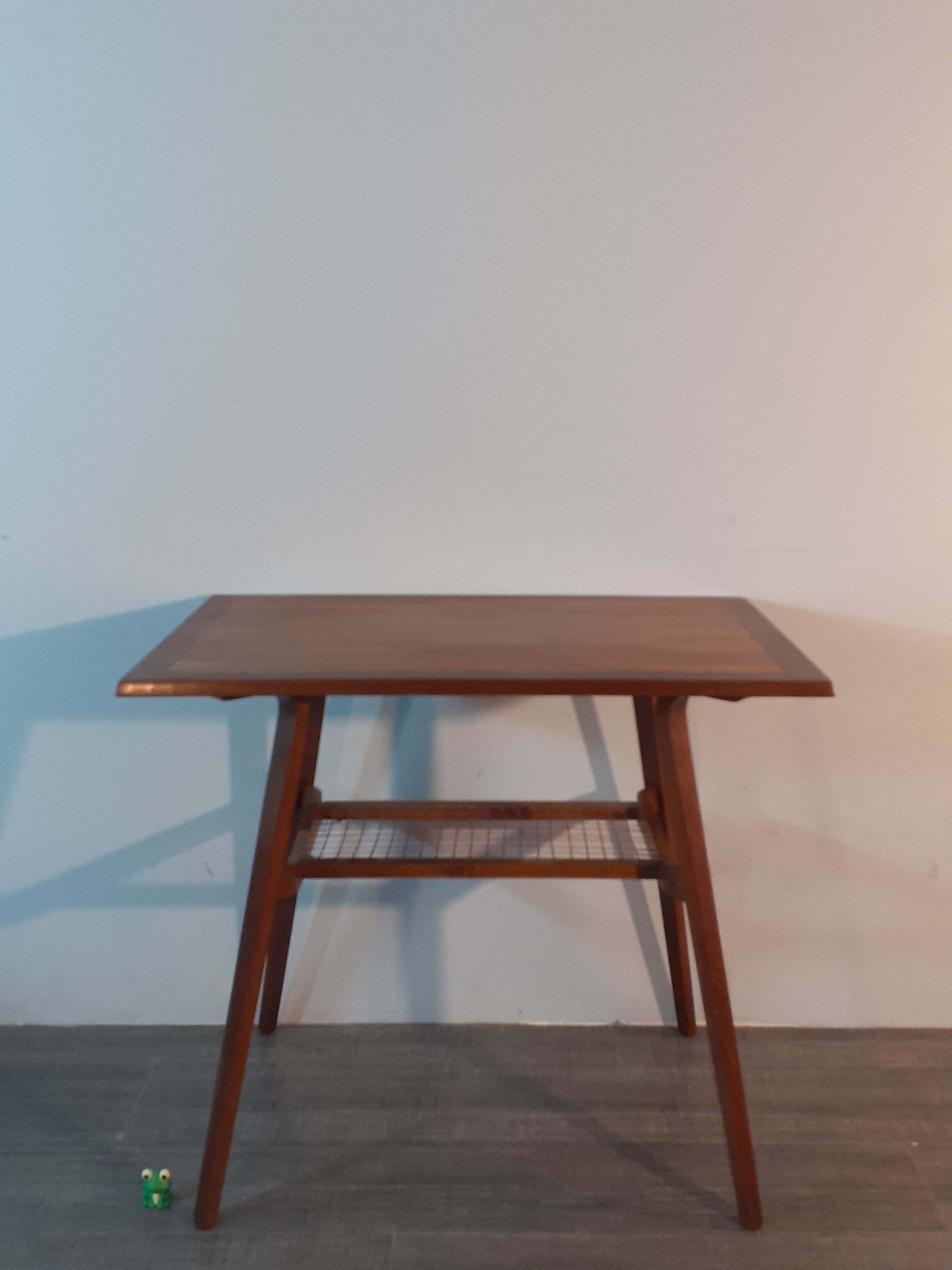 Table d'appoint Drevopodnik Holesov vintage Tchécoslovaque 1960s