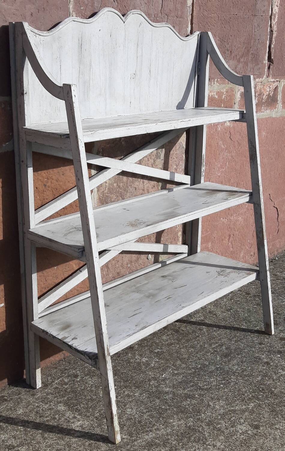 Plant shelf (foldable)