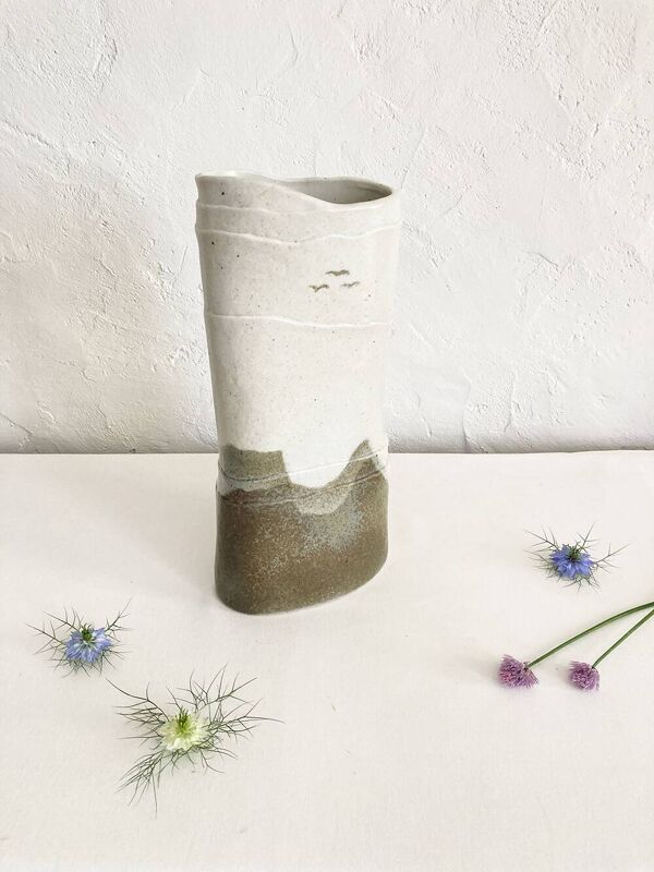 Vase en céramique de Virebent, design de Claire Debril