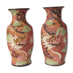 Paire vase balustre aux dragon