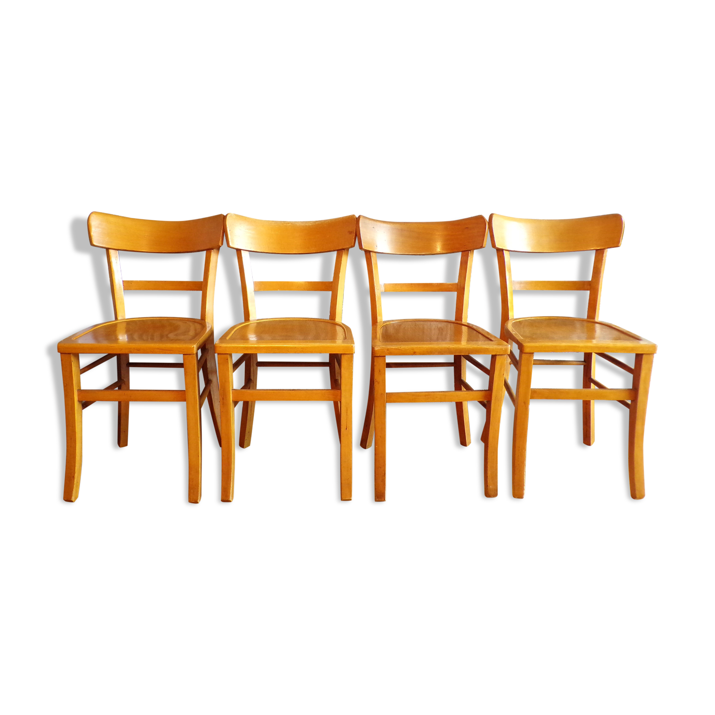 Suite 4 vintage bistro chairs