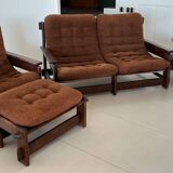 Canapé, deux fauteuils et un ottoman scandinaves, années 60