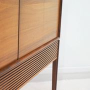 Meuble TV danois en bois du milieu du 20e siècle