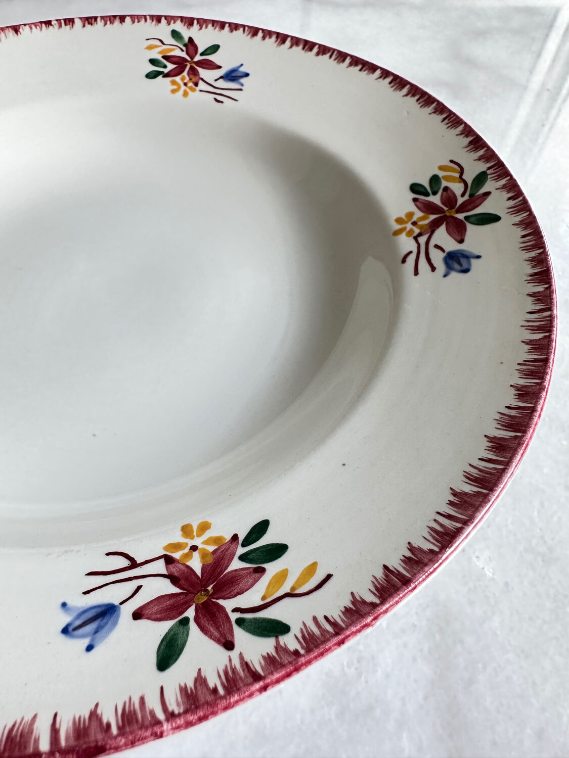 Set of Sarreguemines Evelyne plates