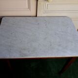 Table 90x58cm on old kitchen marble