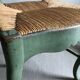 Chaise patinée verte