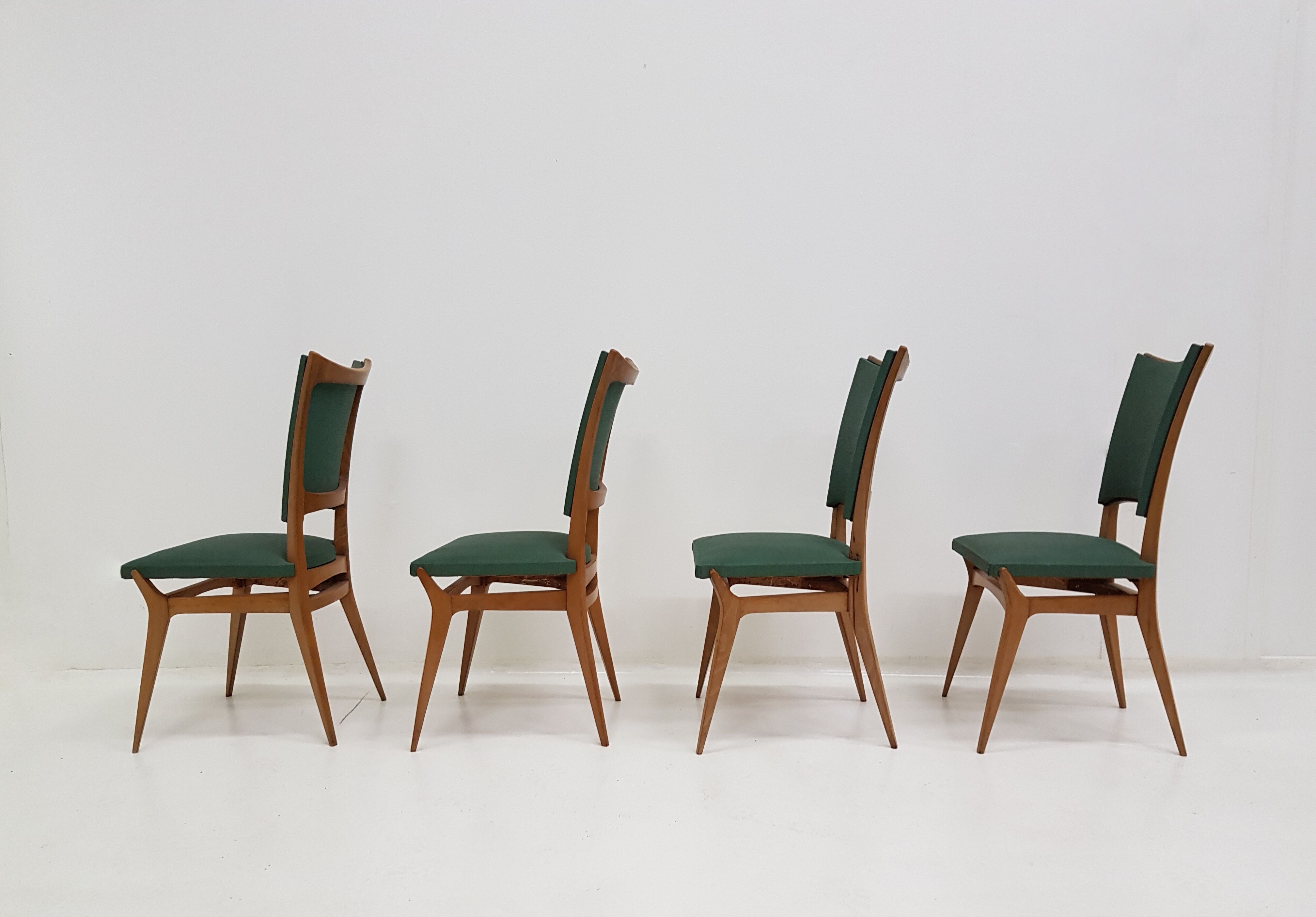 Set of 8 vintage wooden chairs, Italian design of the years 1960/70