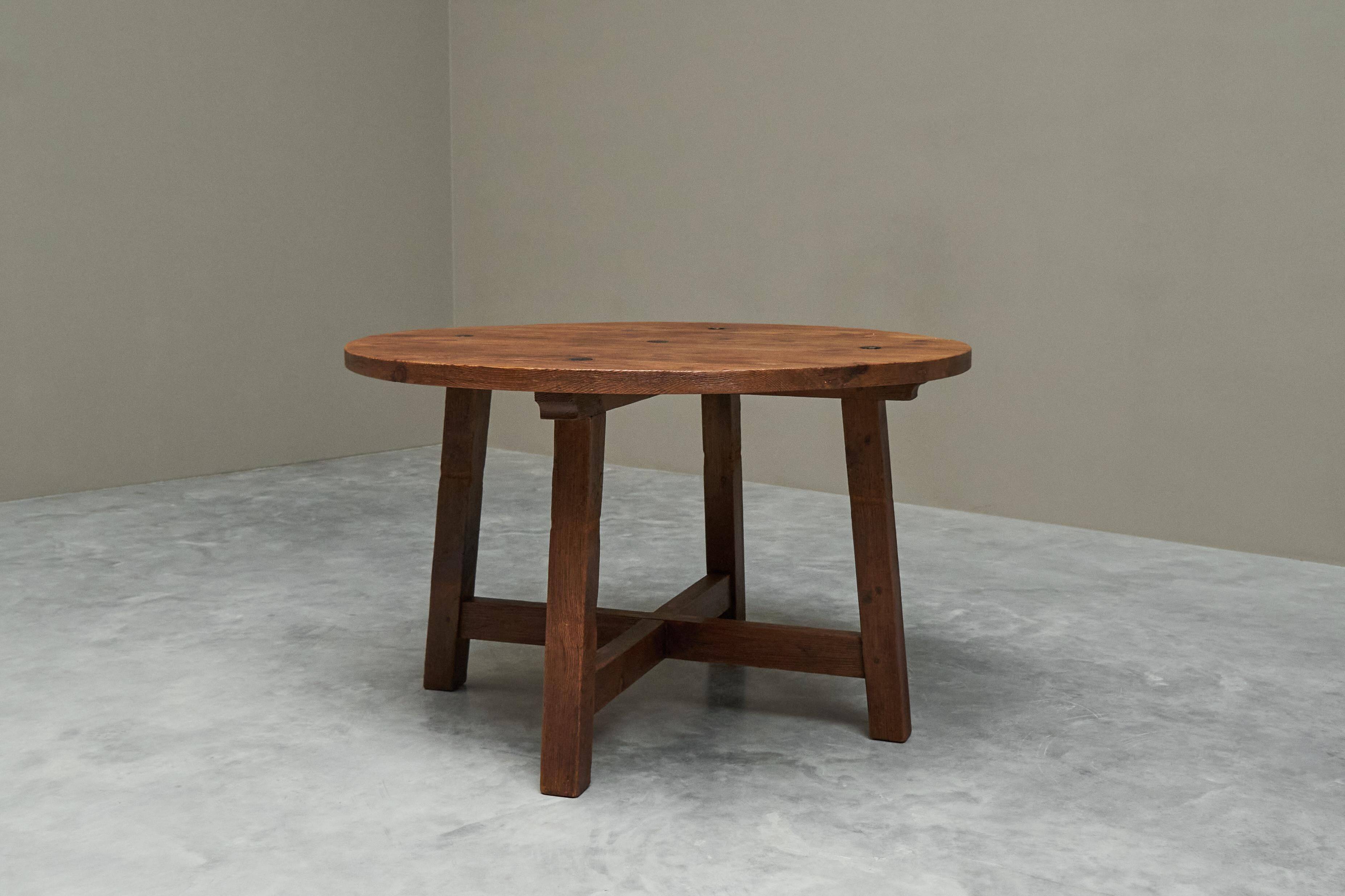Dining table or Spanish centre table in solid wood and wrought iron from the mid-20th century.