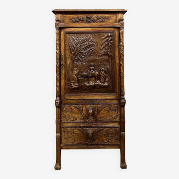 Travail de Compagnons ou travail d'art populaire : cabinet style Renaissance Gothique