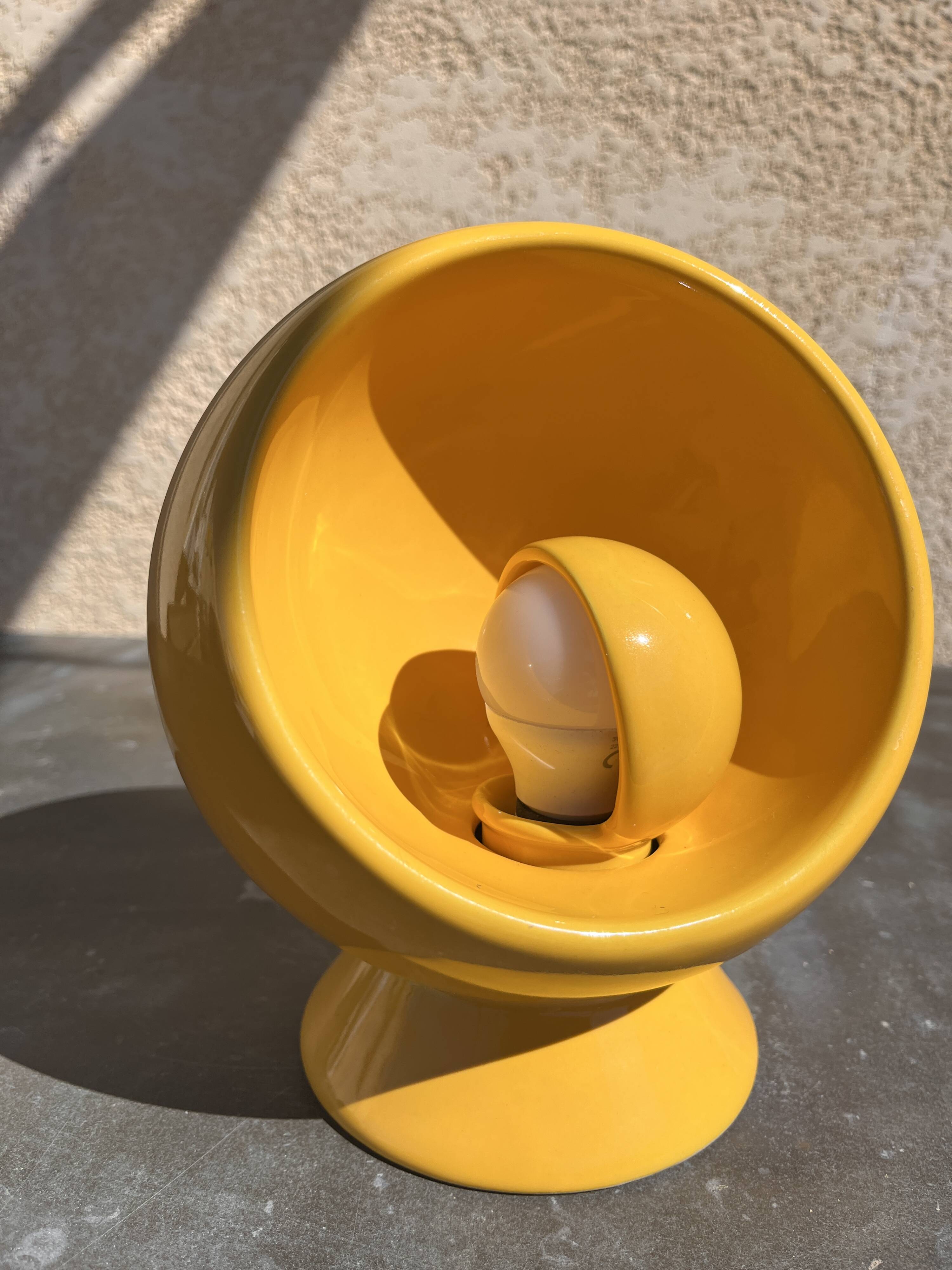 SC3 ceramic lamp designed by Marcello Cuneo, 1960.