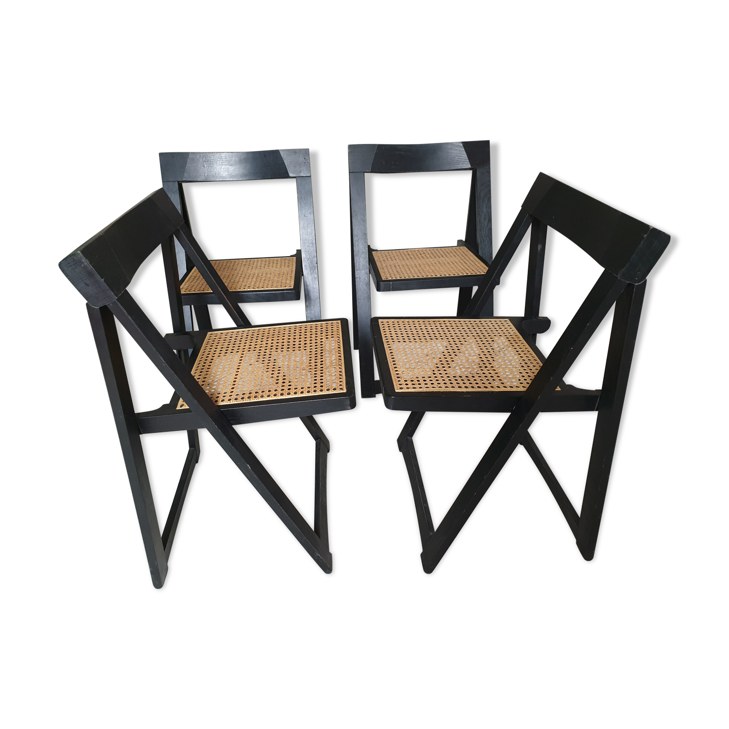4 folding chairs