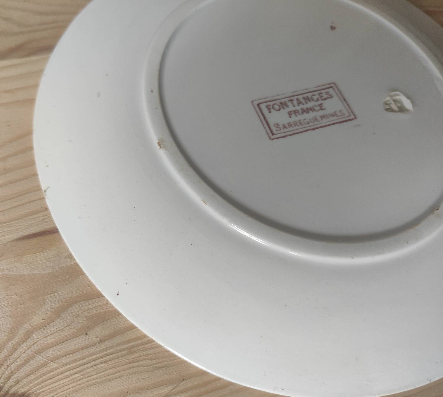 6 assiettes à dessert modèle Fontanges par Sarreguemines