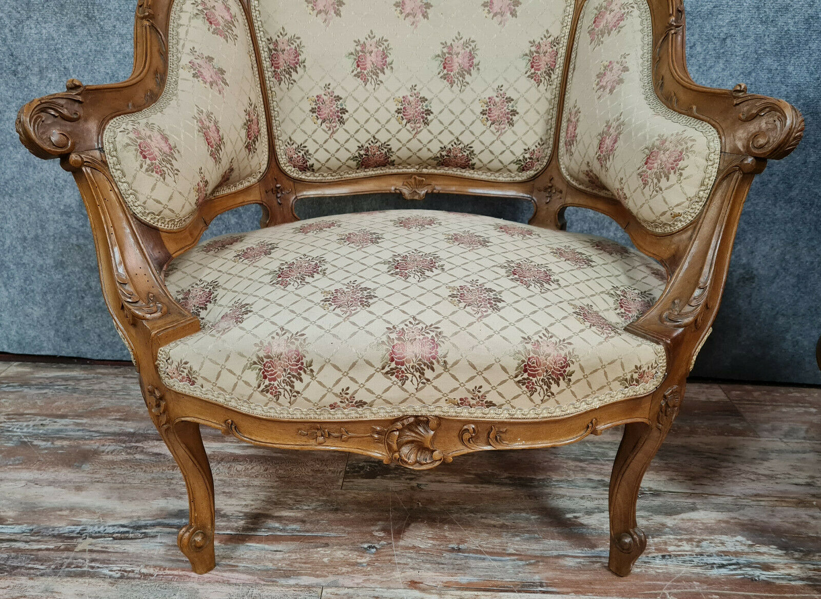 Pair of chairs cabriolets Louis XV rockery walnut rockery