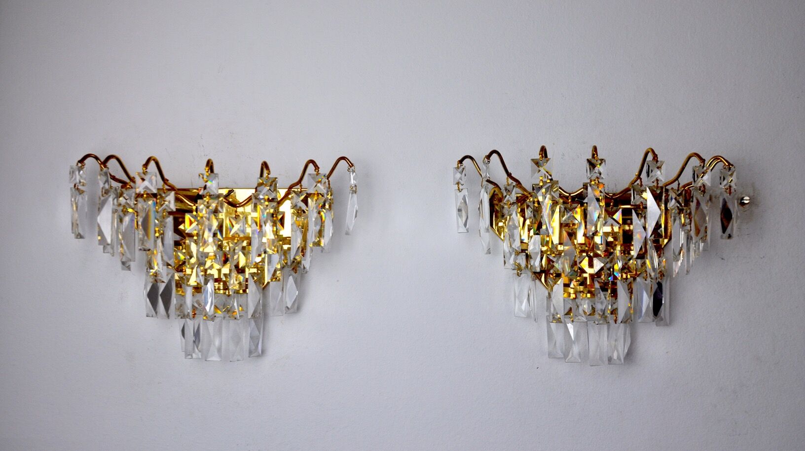 Paire d'applique Regency, cristaux taillés, Espagne, 1980