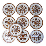 10 assiettes plates en faience
