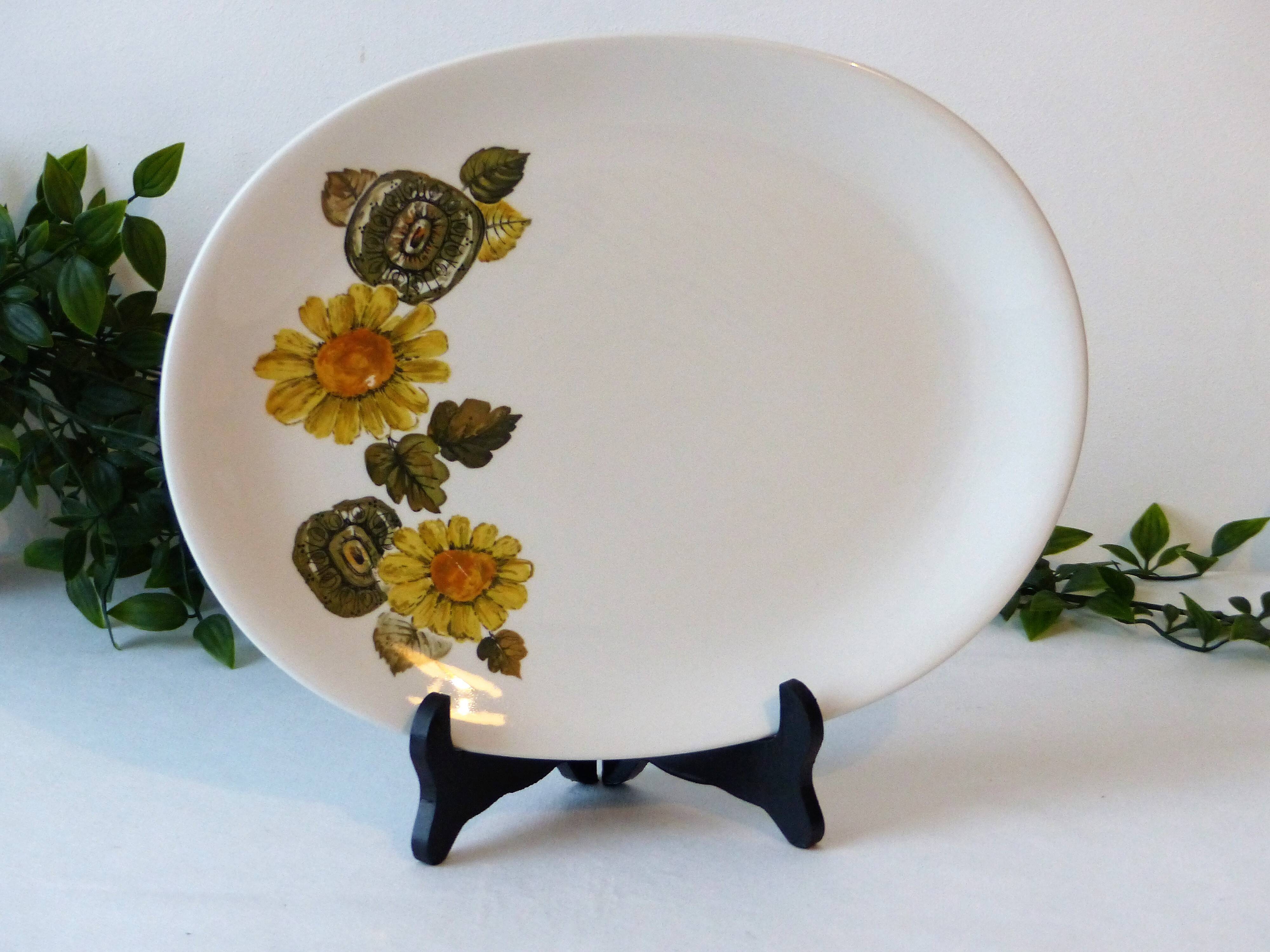 Johnson bros presentation dish