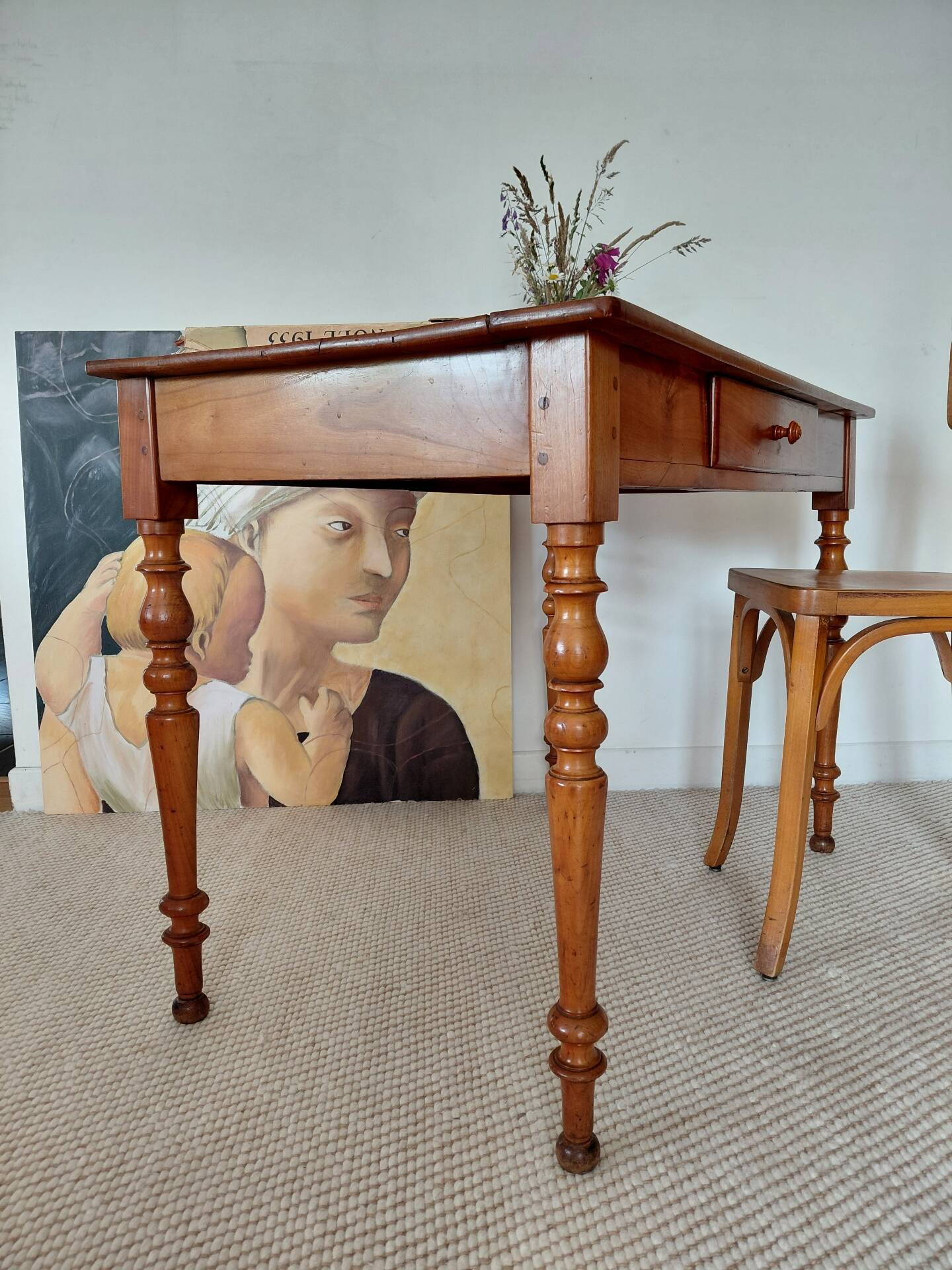 Country-style wooden middle desk Louis Philippe - 19th century