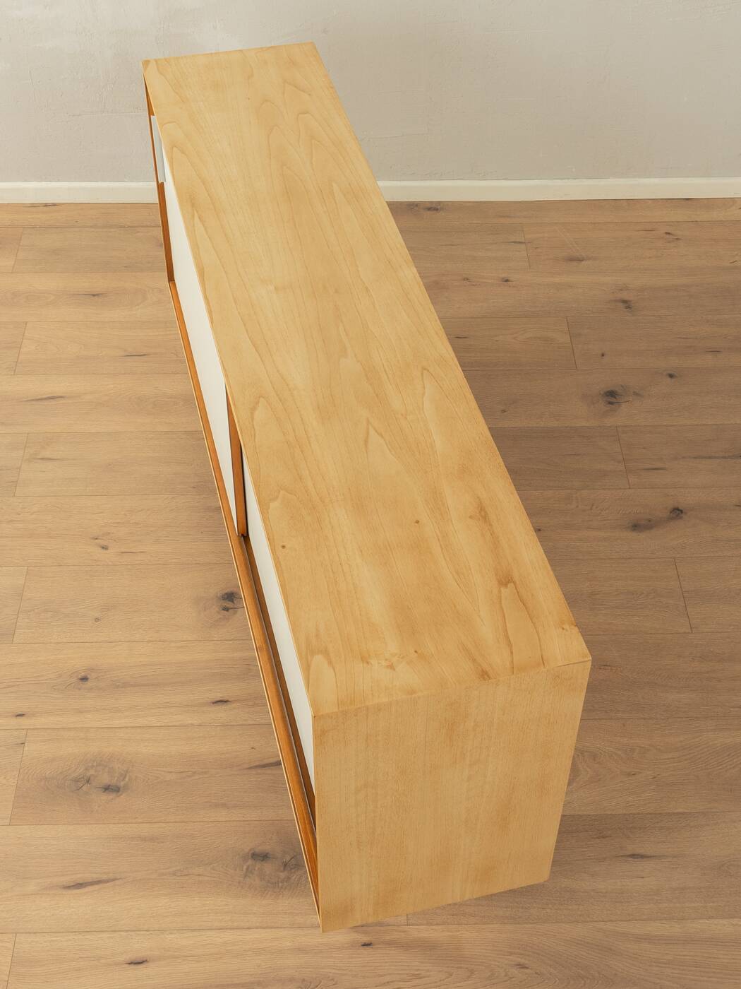 Buffet des années 60, Lothar Wegner