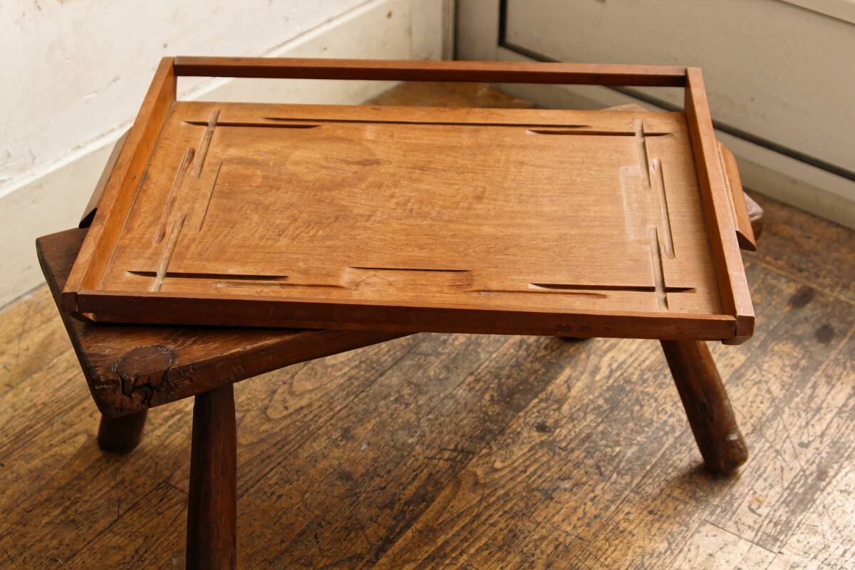 Art deco tray in solid teak