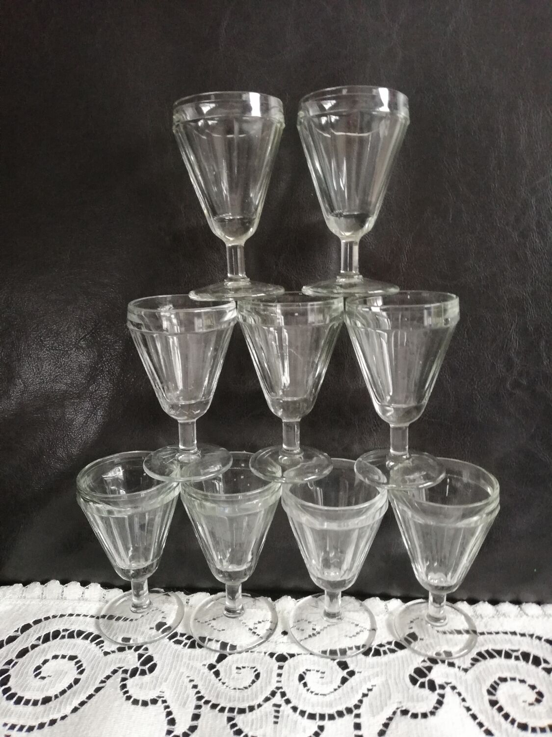 Suite of 9 old bistro wine glasses