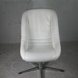 Armchair "Space Age", steel, fiberglass and imitation leather, France, circa 1970