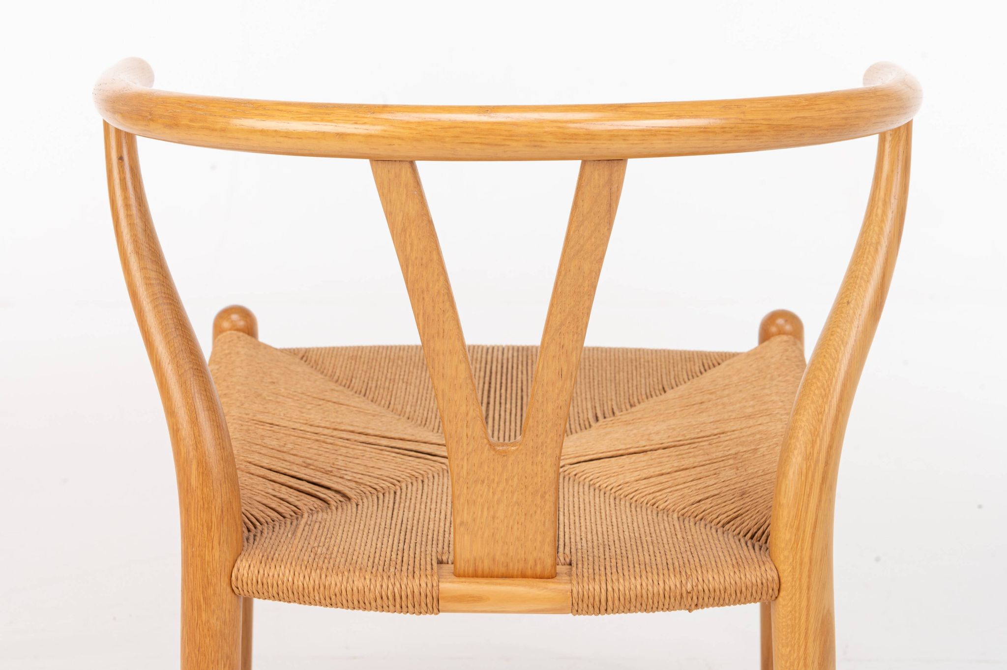 Set of 6 'CH24' wishbone dining chairs by Hans J Wegner for Carl Hansen, De