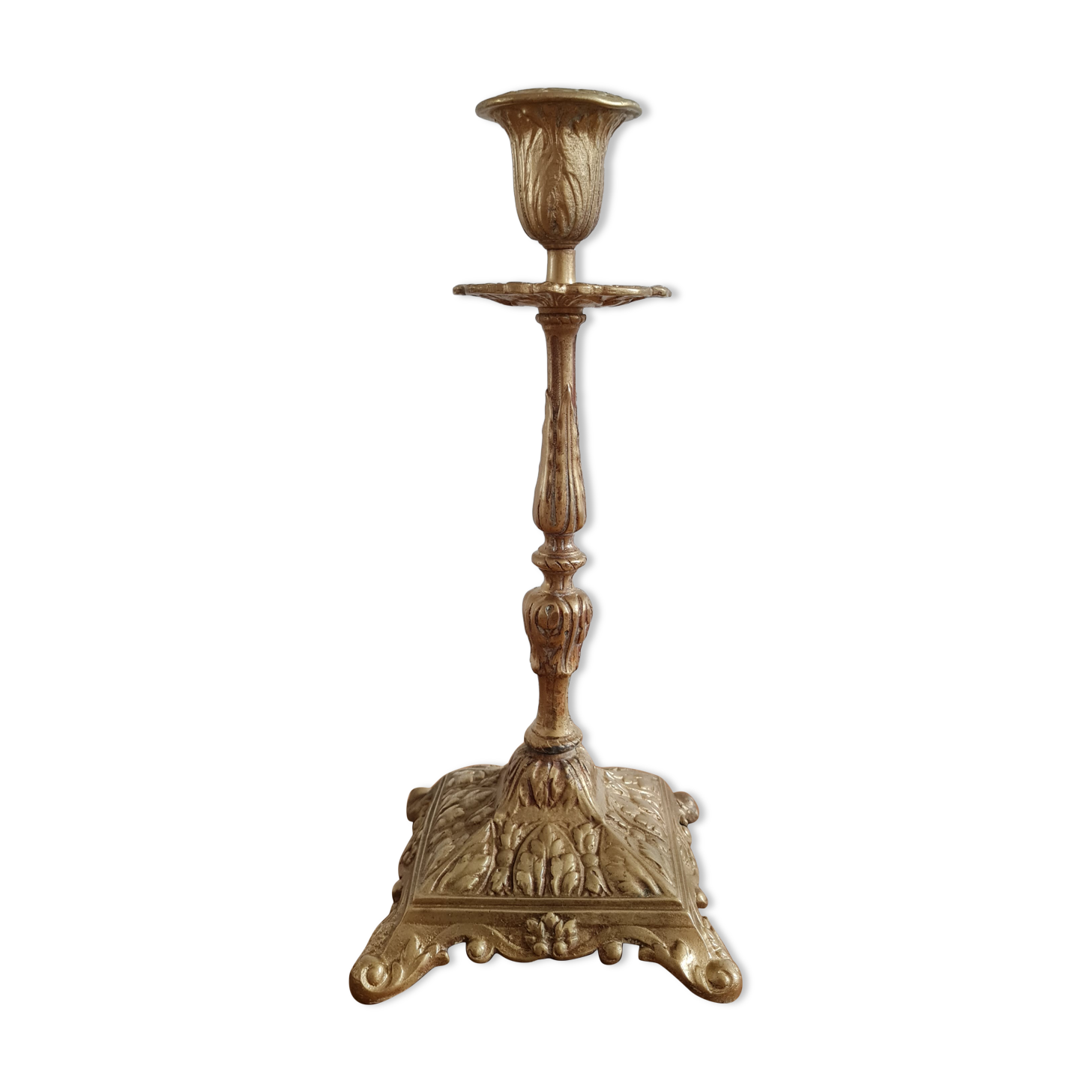 Bronze candle holder