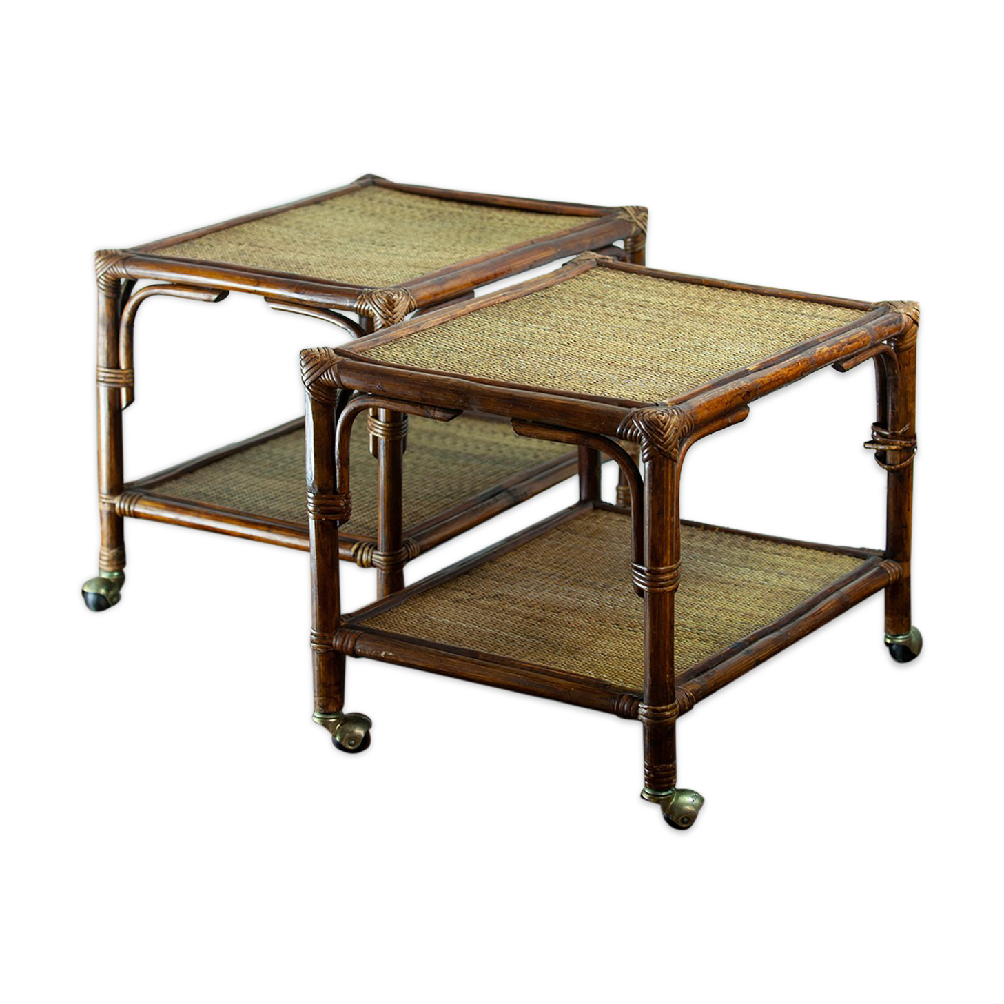 Paires de tables basses en rotin et osier