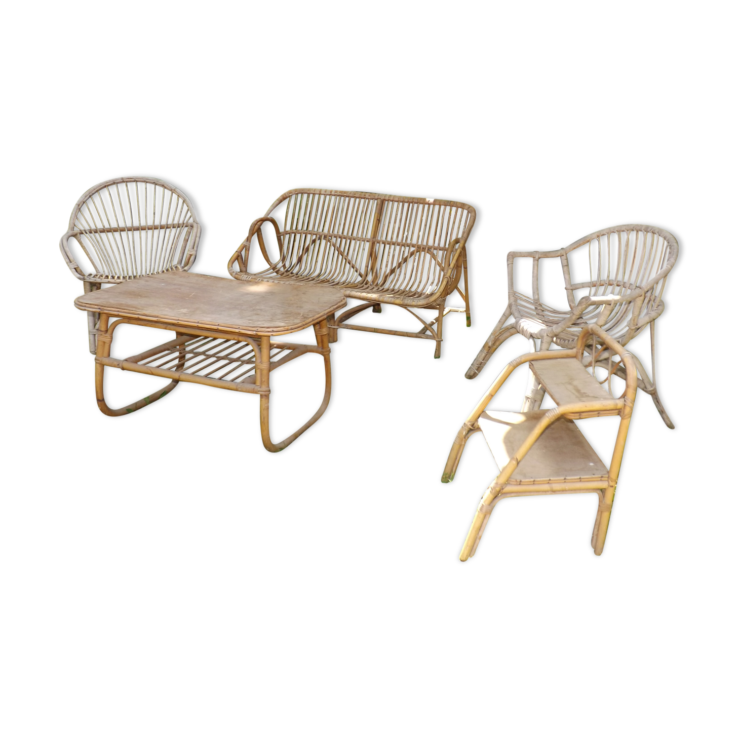 Rattan lounge set