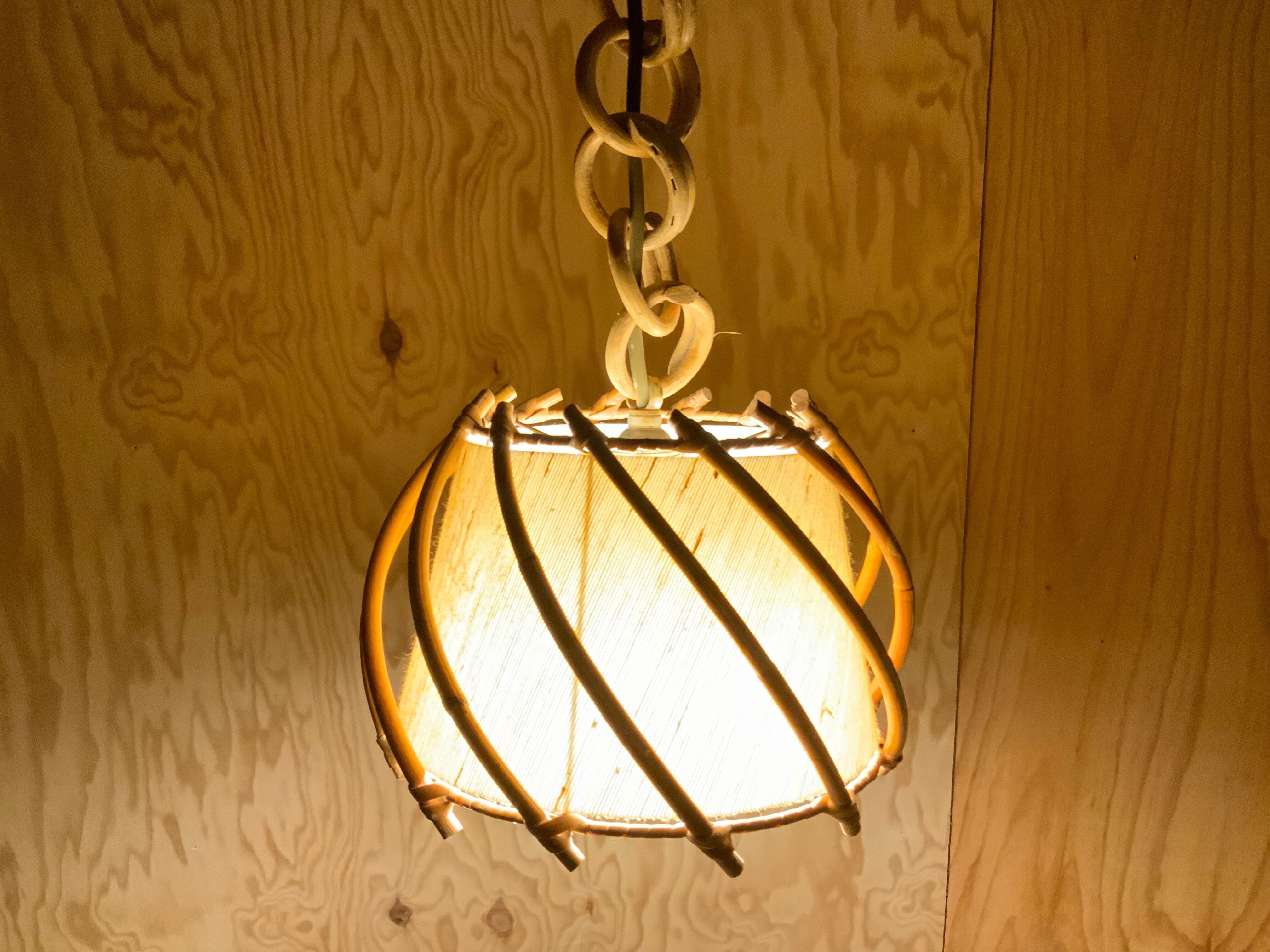 Vintage rattan pendant lamp