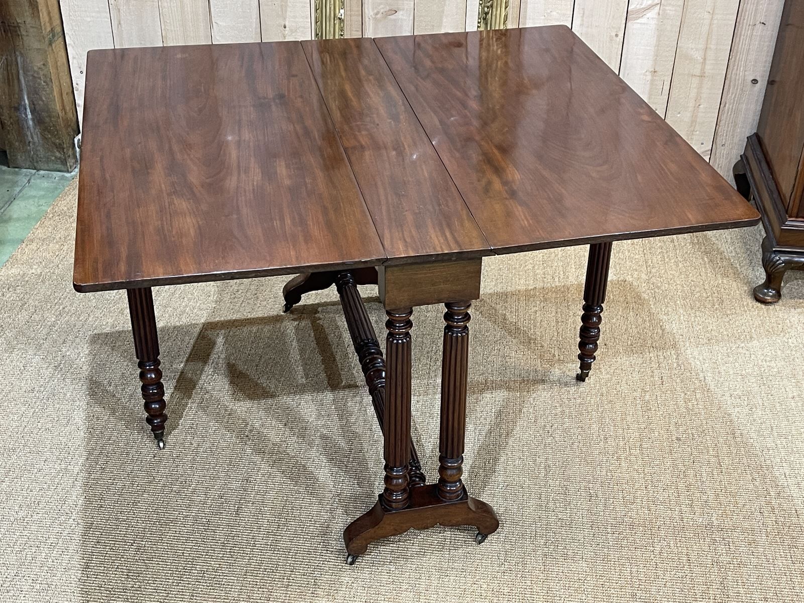 Louis philippe xixth mahogany table